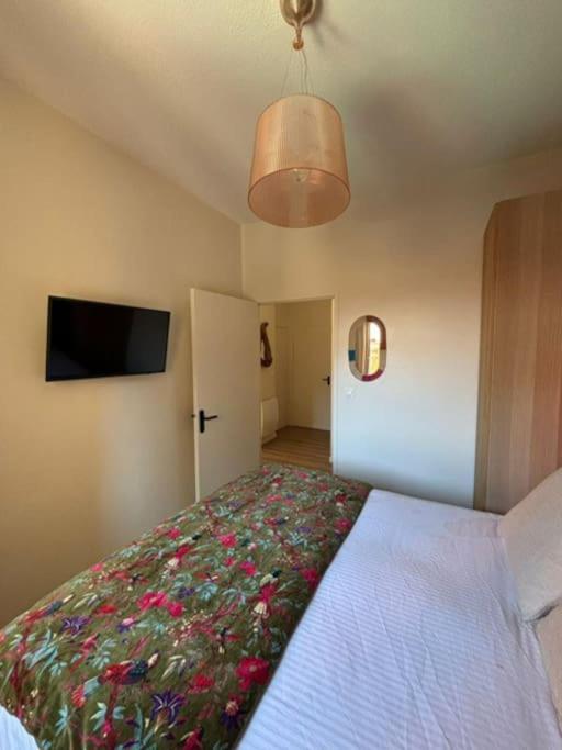 Appartement 3 Pieces, Spacieux En Plein Centre 莱德萨阿尔卑斯 外观 照片